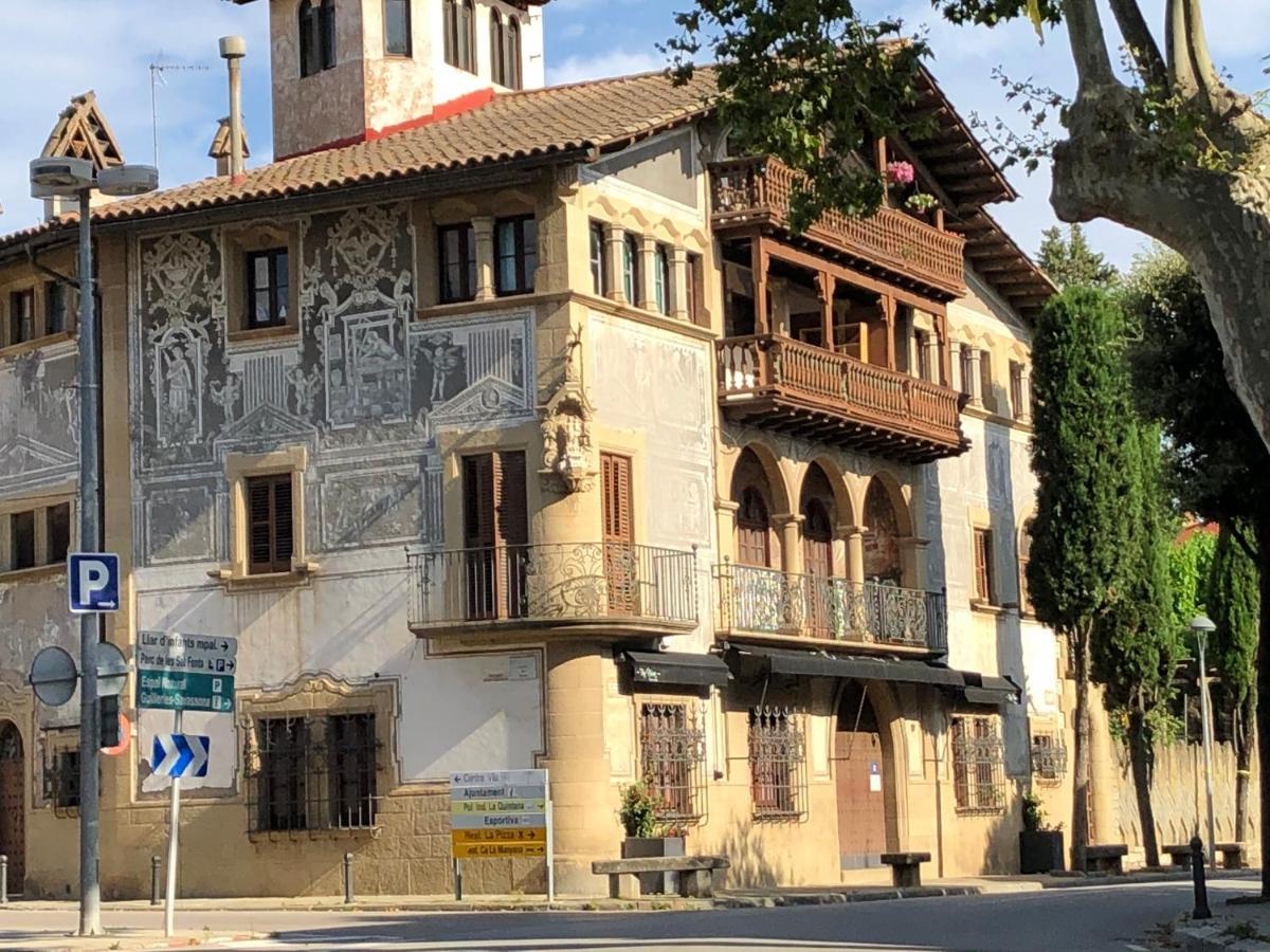 Escloper B&B Sant Julia de Vilatorta ภายนอก รูปภาพ