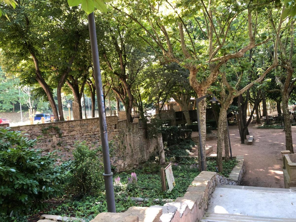 Escloper B&B Sant Julia de Vilatorta ภายนอก รูปภาพ