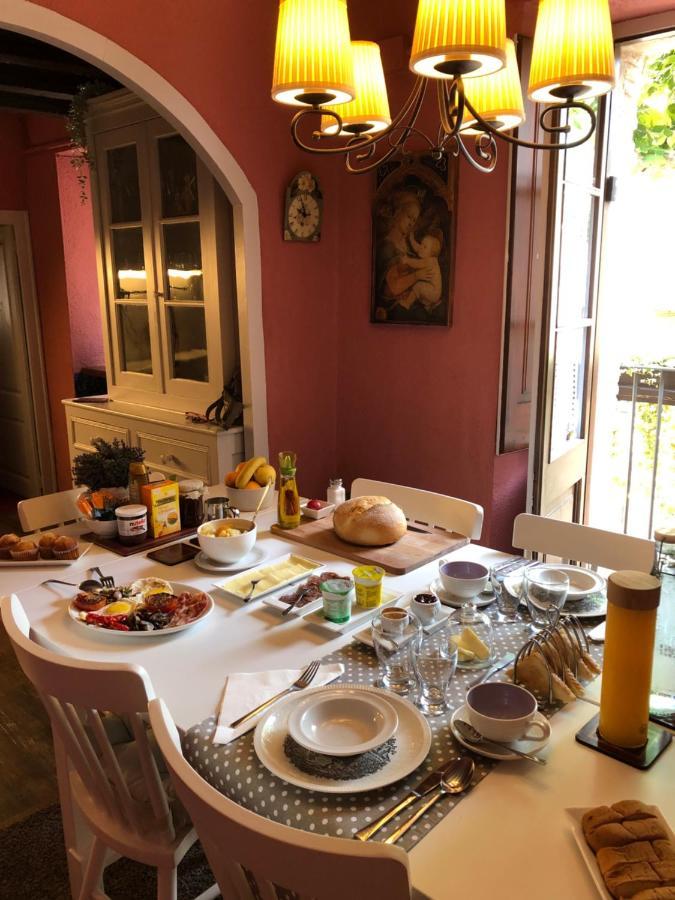 Escloper B&B Sant Julia de Vilatorta ภายนอก รูปภาพ